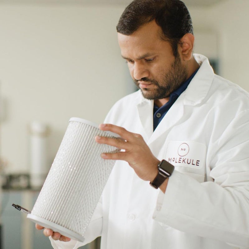 Molekule استبدال فلتر Molekule Air PECO - فلتر PECO المتقدم الأصلي من Molekule مع الكربون النشط - تنقية هواء متعددة الطبقات عالية الكفاءة - يساعد في إزالة المواد المسببة للحساسية والغبار والروائح - Image 4